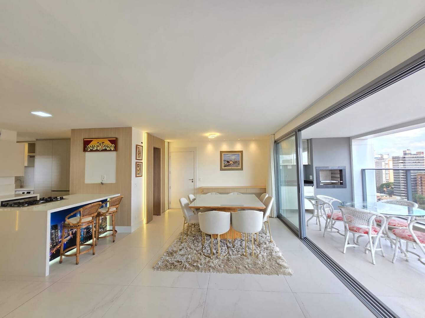 Apartamento para aluguel no Cambuí: 