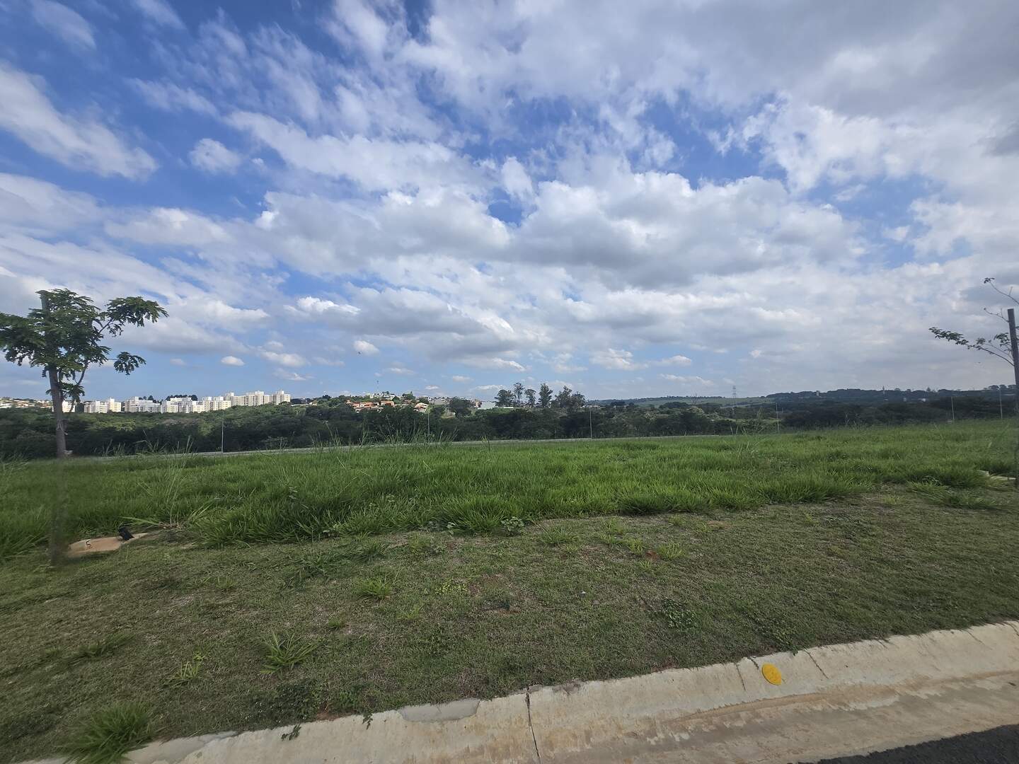 Terreno de Condomínio à venda no Loteamento Alphaville Campinas: 