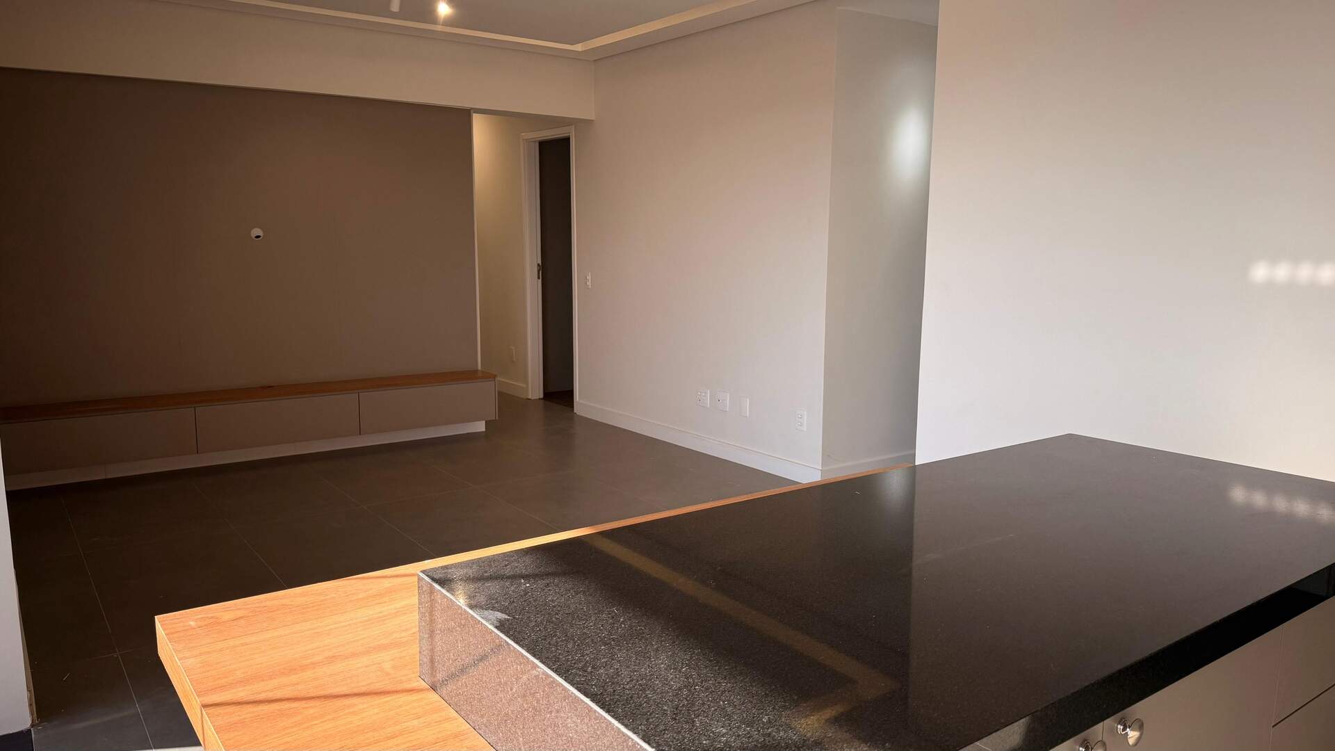 Apartamento para aluguel no Taquaral: 