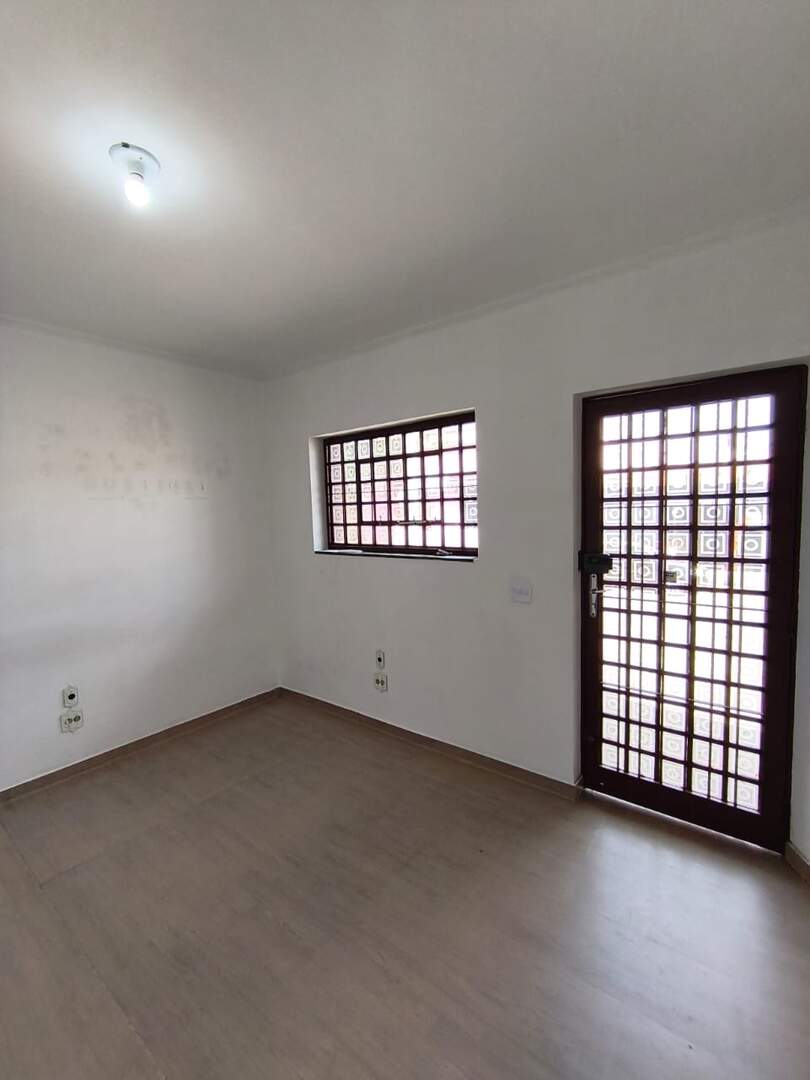 Sala para aluguel no Vila Industrial: 