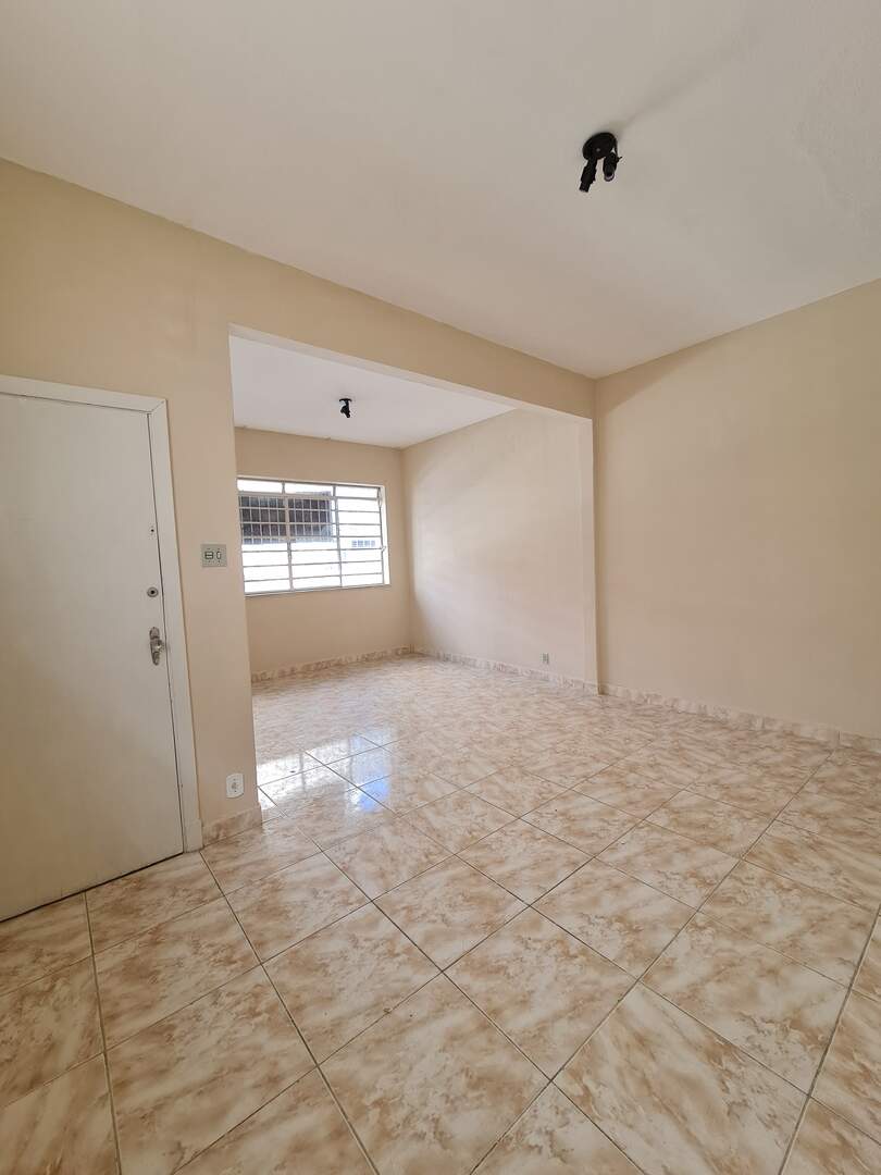 Casa à venda no Centro: 