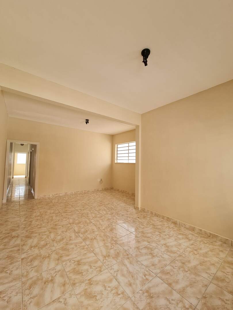 Casa à venda no Centro: 