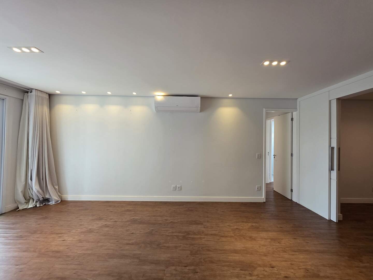 Apartamento para aluguel no Cambuí: 