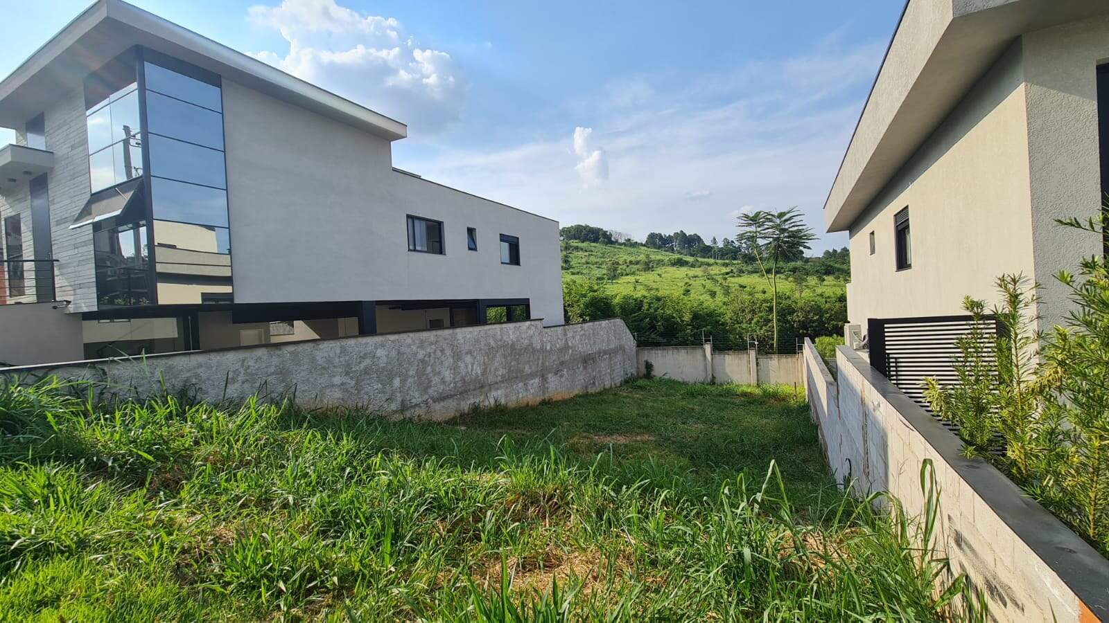 Terreno de Condomínio à venda no Parque Rural Fazenda Santa Cândida: 