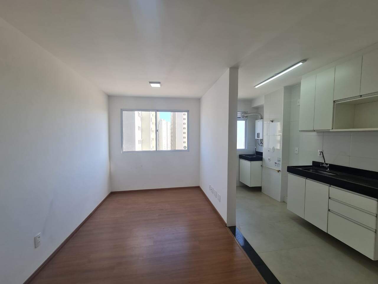 Apartamento para aluguel no Parque Industrial: 
