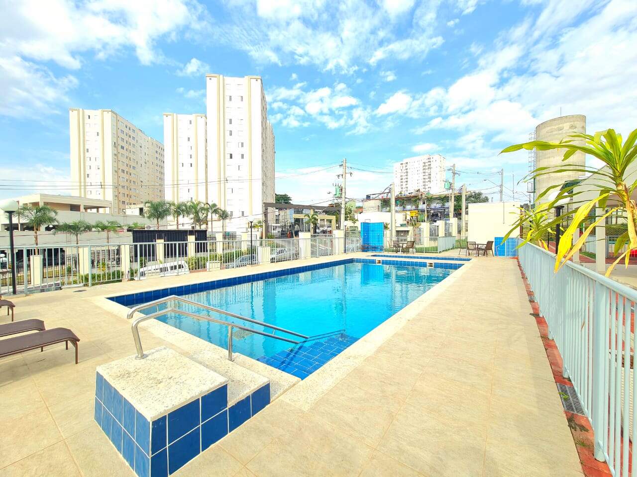 Apartamento para aluguel no Parque Industrial: 