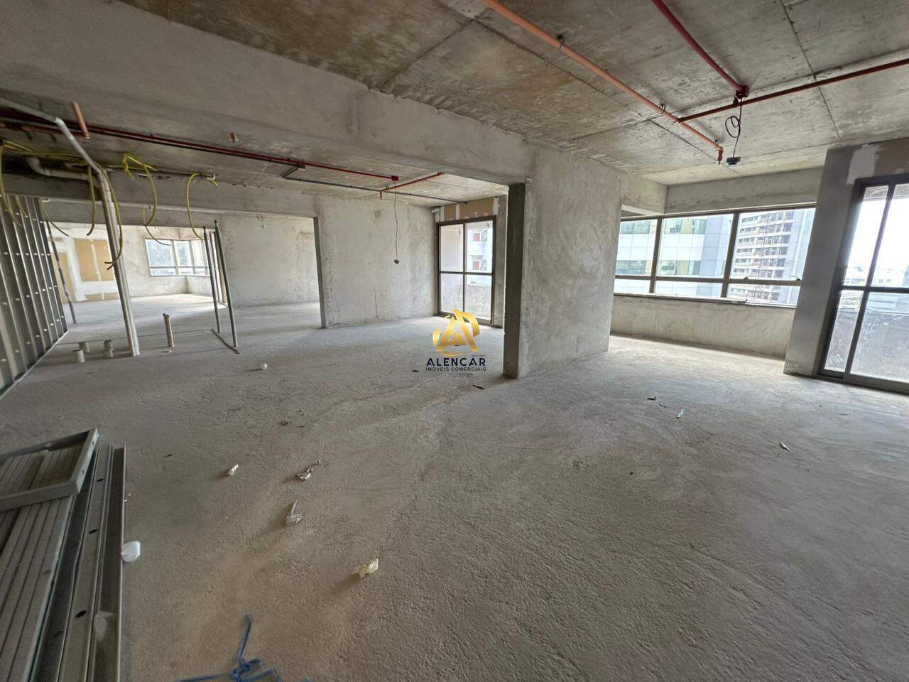 Sala Comercial com 170m² - Praia do Suá, Vitória