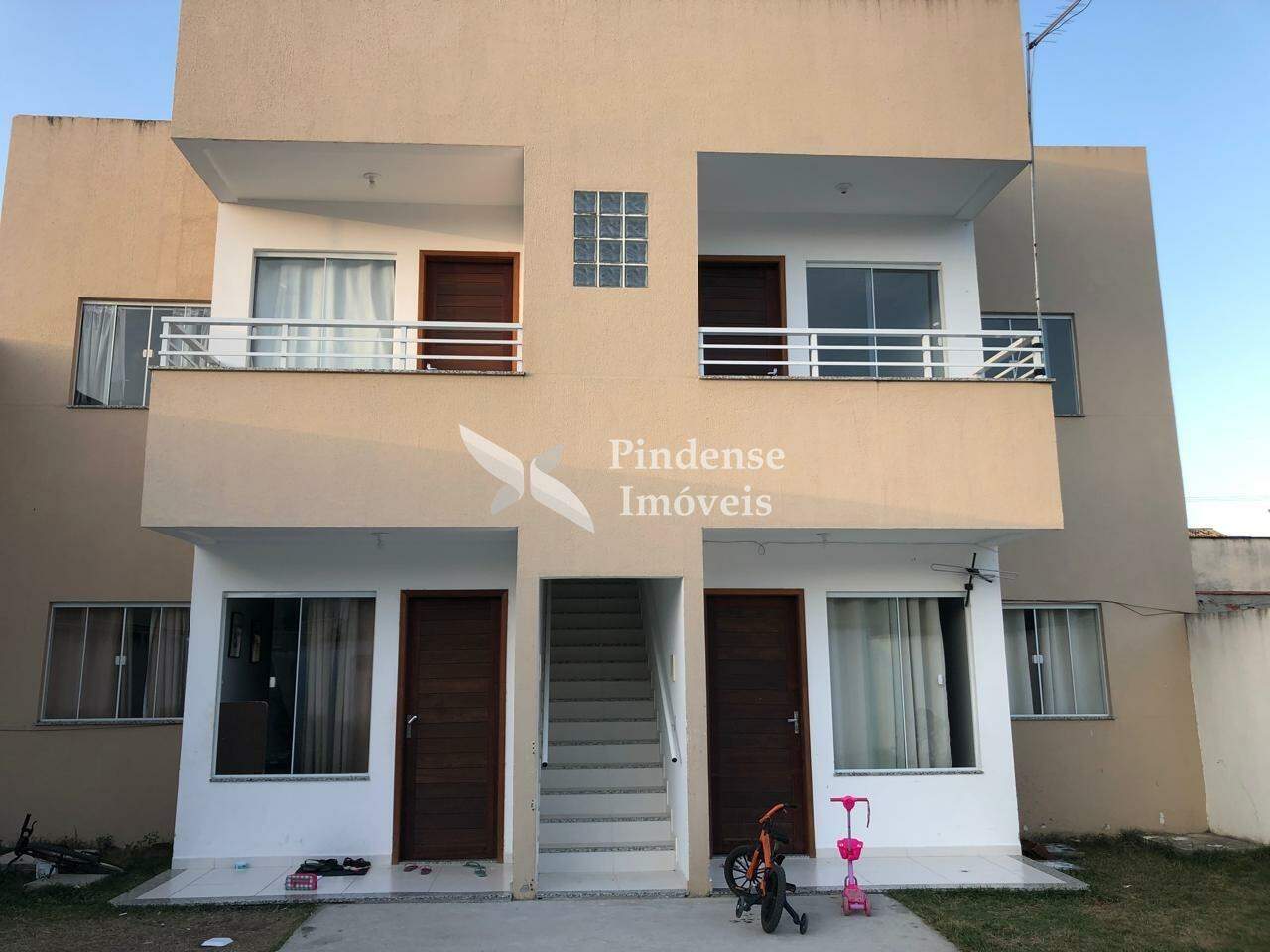 Prédio à venda no Nova Almeida: 