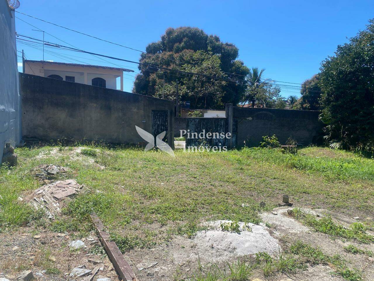 Terreno à venda no Jardim Atlântico: 