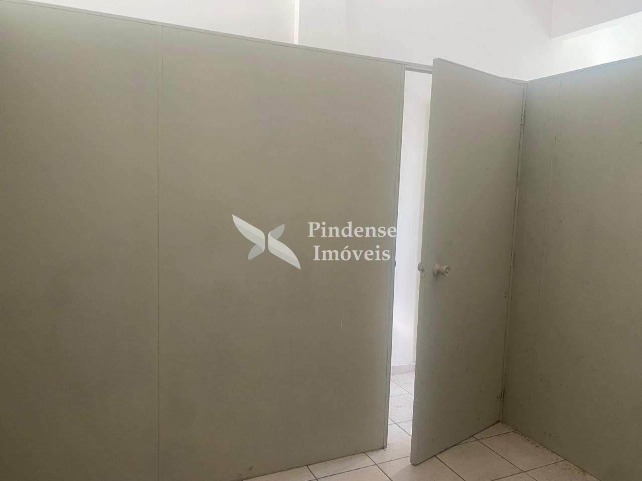Comercial para aluguel no Jardim Atlântico: 