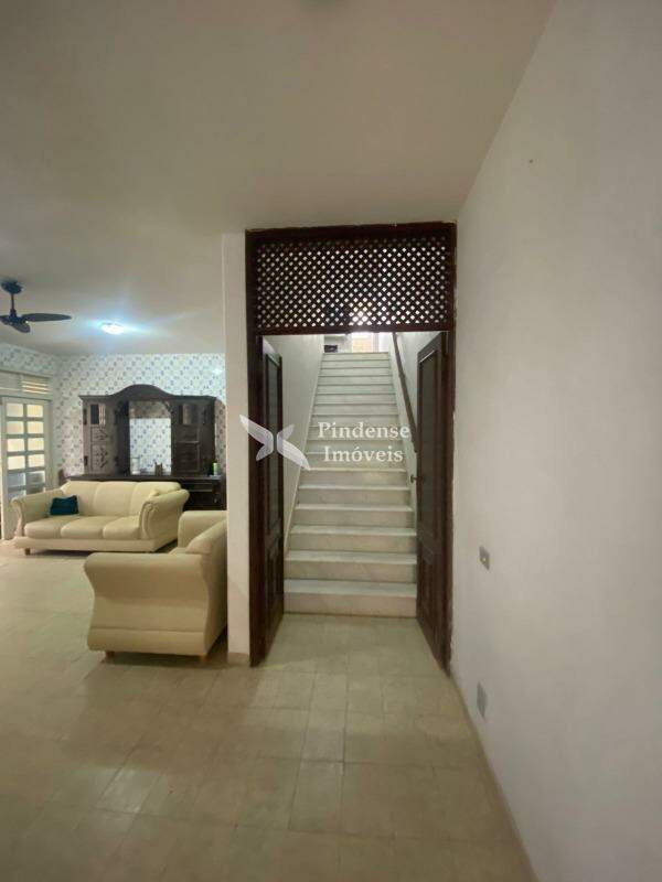 Casa para aluguel no Jardim Atlântico: 