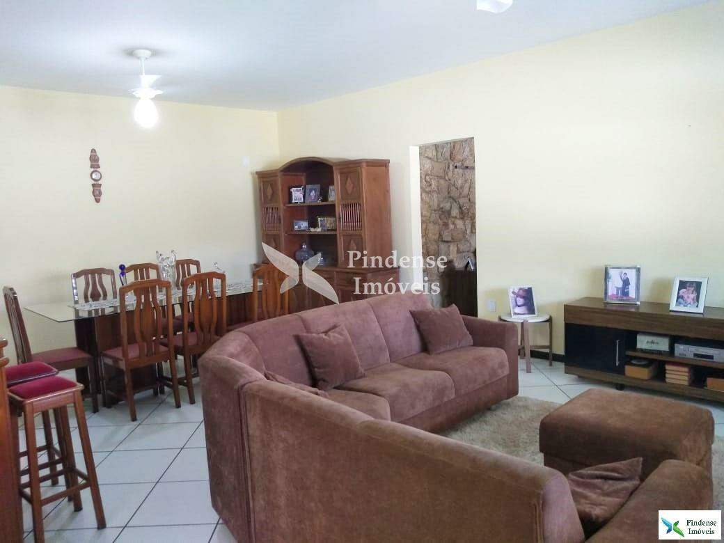 Casa à venda no Das Laranjeiras: 