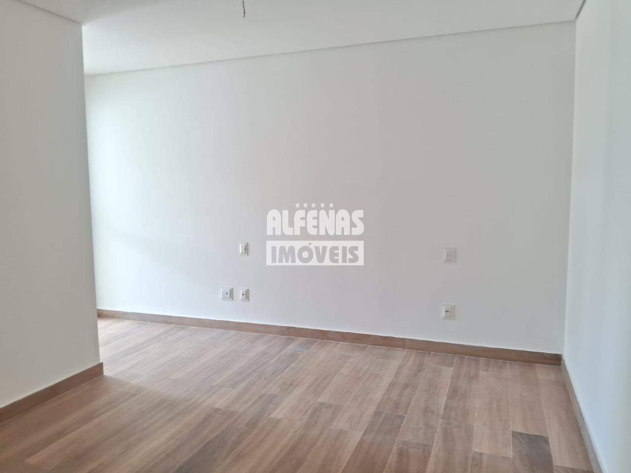 Casa Geminada à venda 3 quartos no Bairro ALVORADA: 
