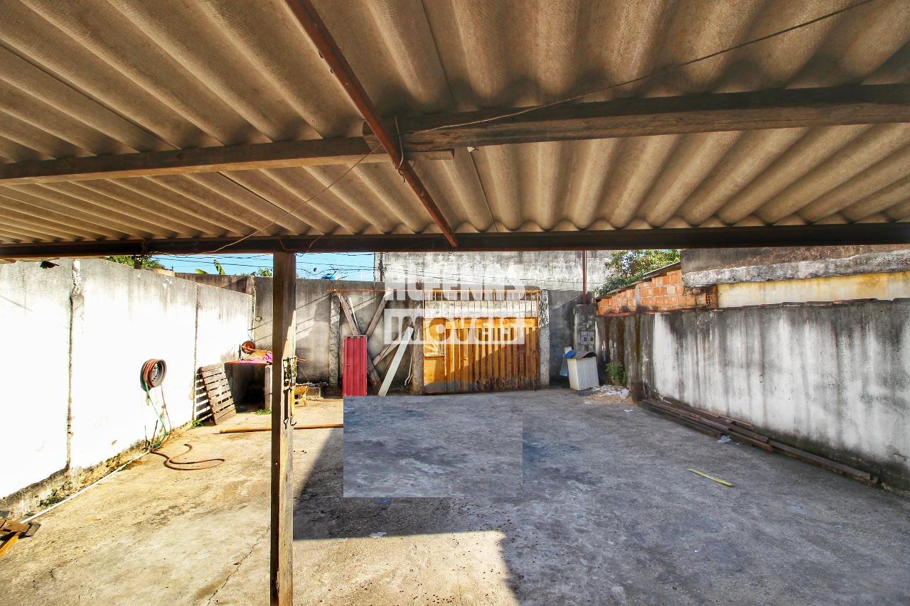 Casa à venda 3 quartos no Bairro ÁGUA BRANCA: 