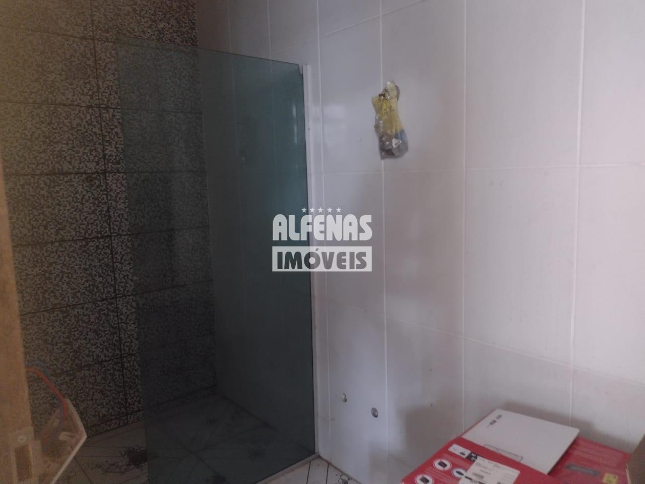 Casa à venda 4 quartos no Bairro EUROPA: 