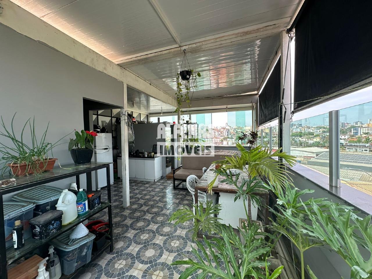 Cobertura à venda 2 quartos no Bairro ÁGUA BRANCA: 