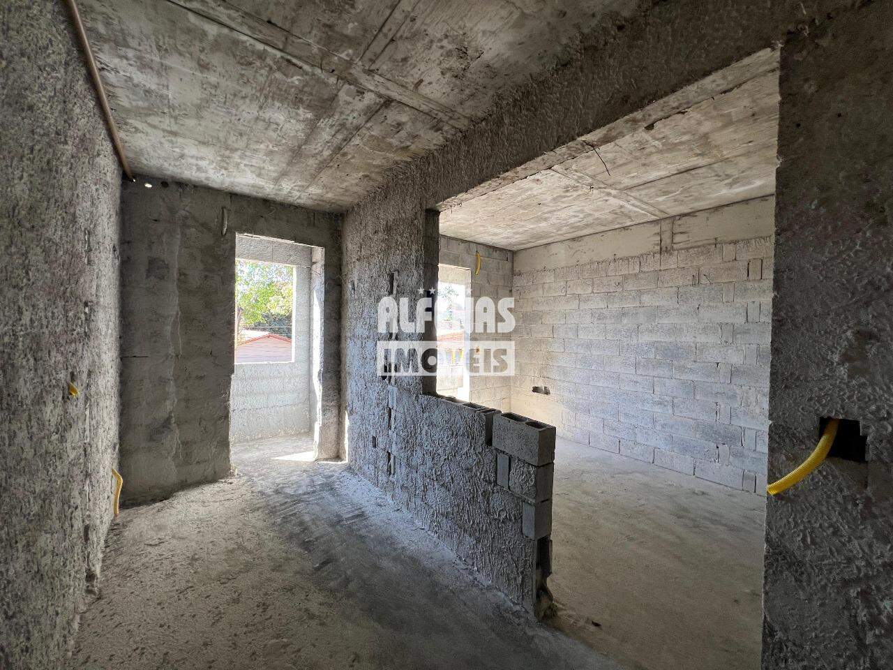 Apartamento à venda 2 quartos no Bairro TRES BARRAS: 
