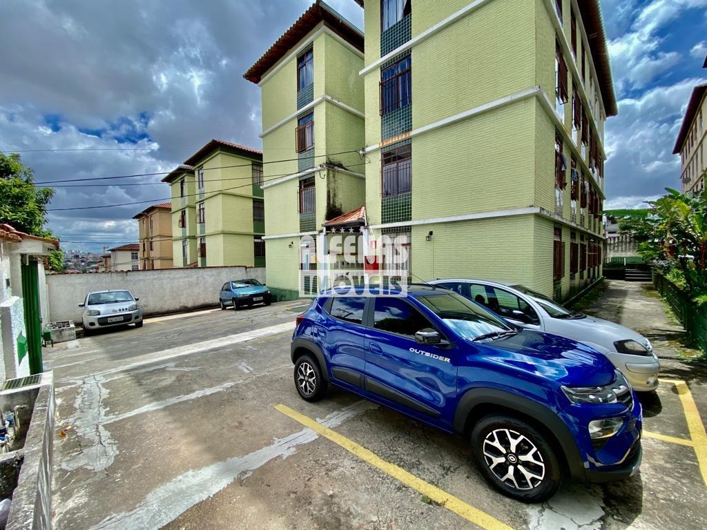 Apartamento à venda 2 quartos no Bairro CAMARGOS: 