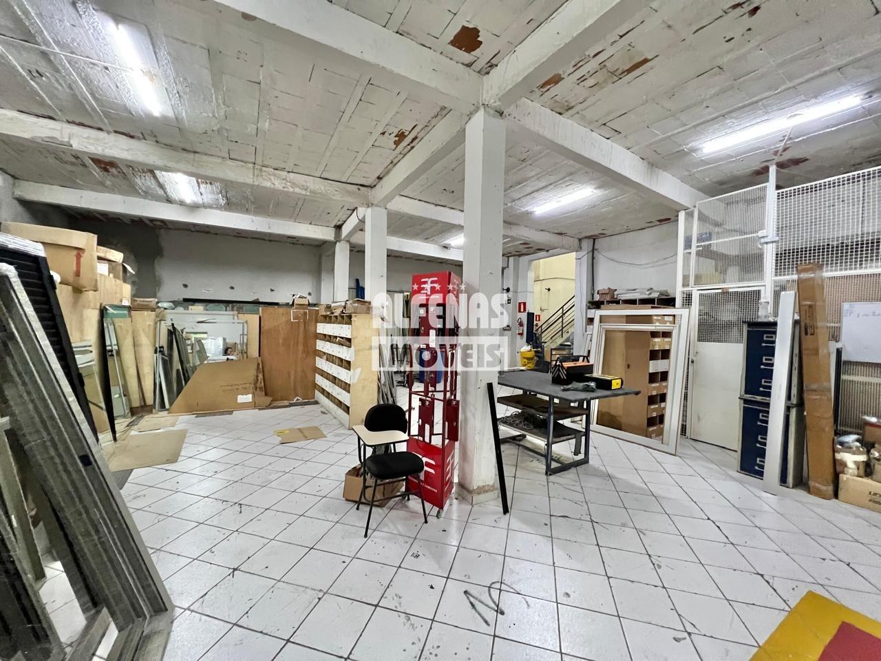 Galpão à venda no Bairro DARCY VARGAS: 