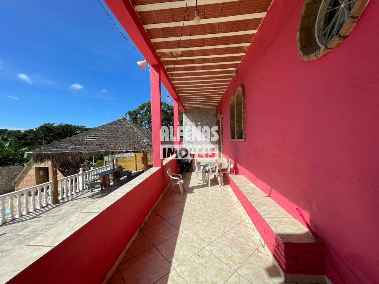 Casa para aluguel 2 quartos no Bairro SOLAR DO MADEIRA: 