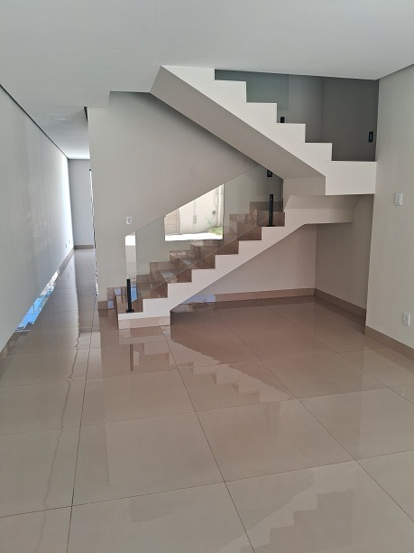 Casa para aluguel no Ibituruna: 