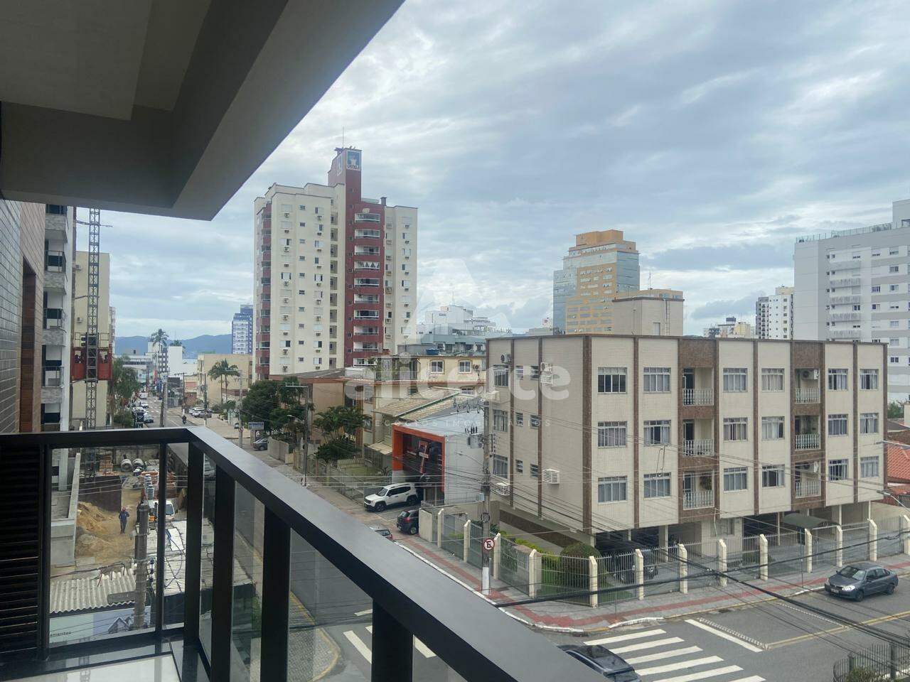 Apartamento à venda 3 quartos 3 suítes em Canto Florianópolis: 