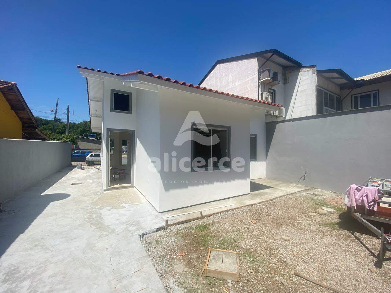 Casa à venda 3 quartos em Forquilhas São José: 
