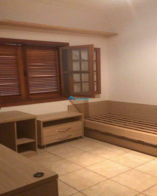 Casa para alugar com 3 quartos, 505m² - Foto 18