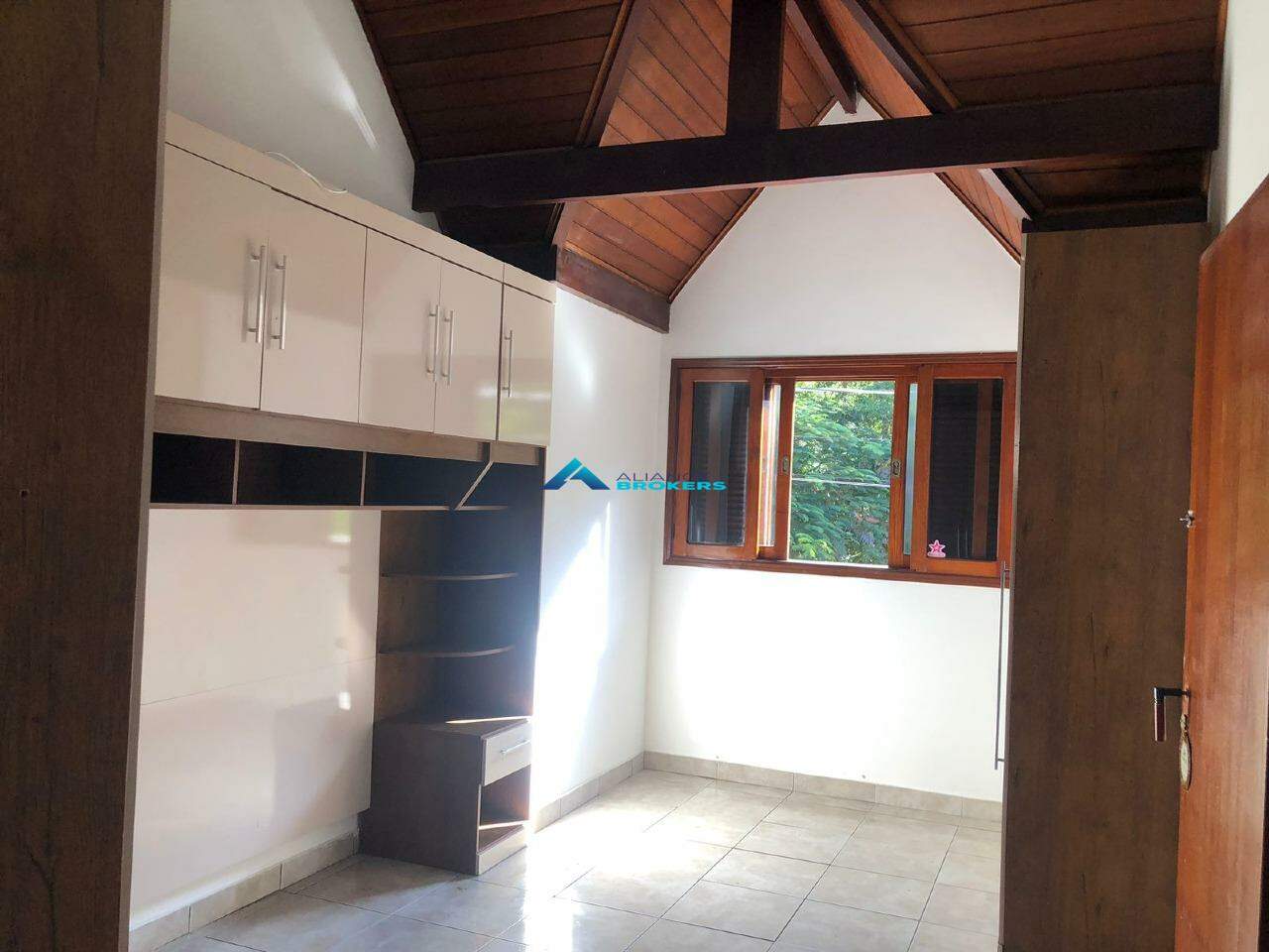 Casa à venda com 3 quartos, 180m² - Foto 20