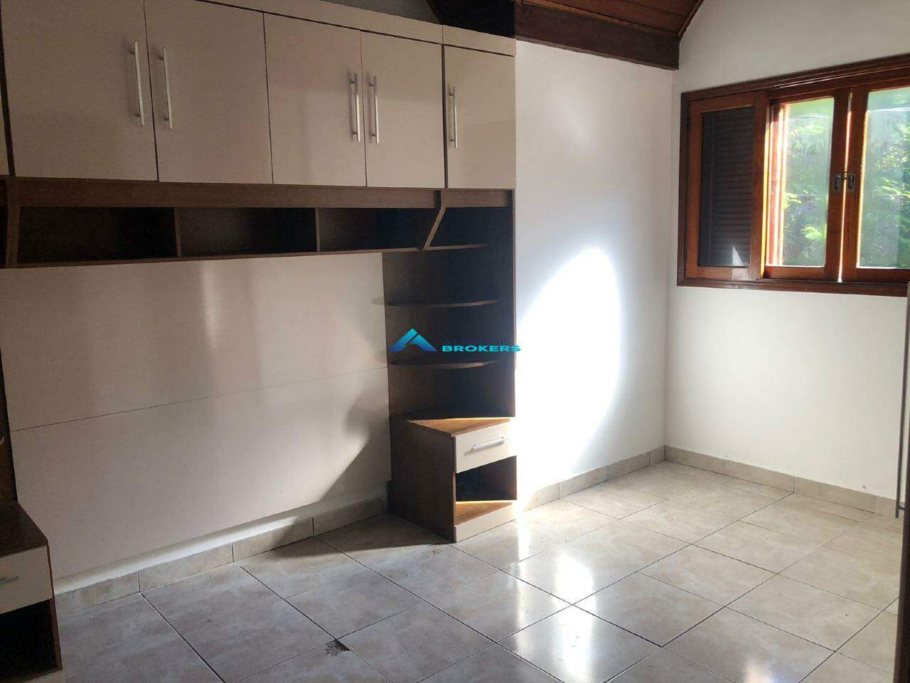 Casa à venda com 3 quartos, 180m² - Foto 23