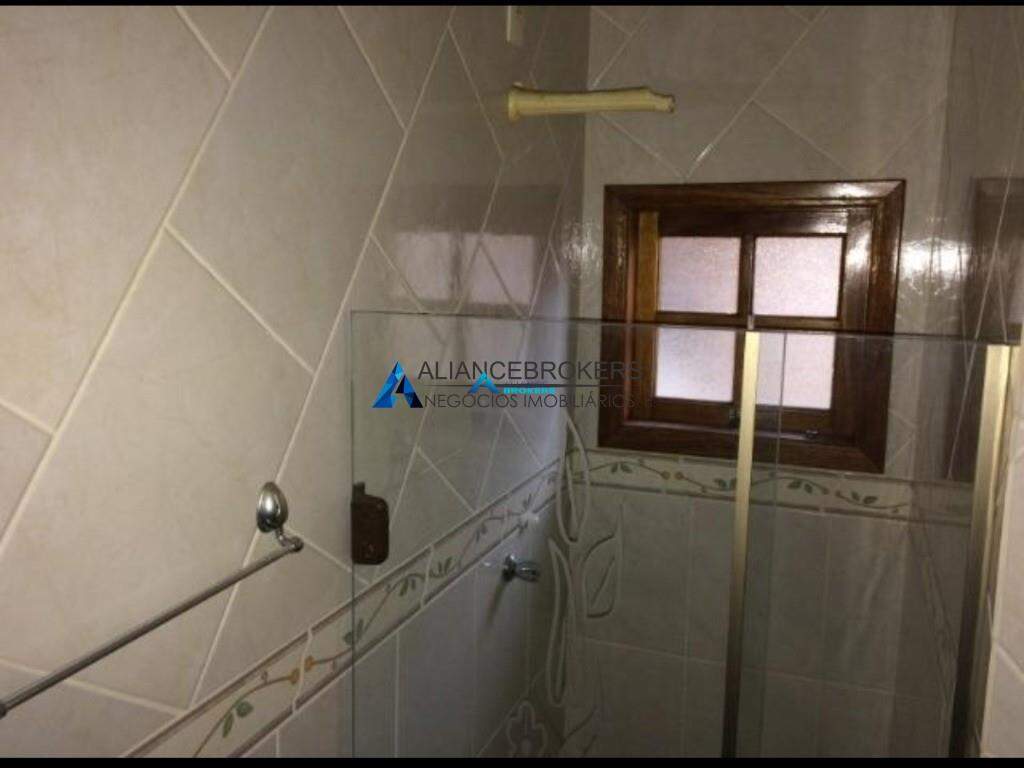 Casa à venda com 3 quartos, 180m² - Foto 9