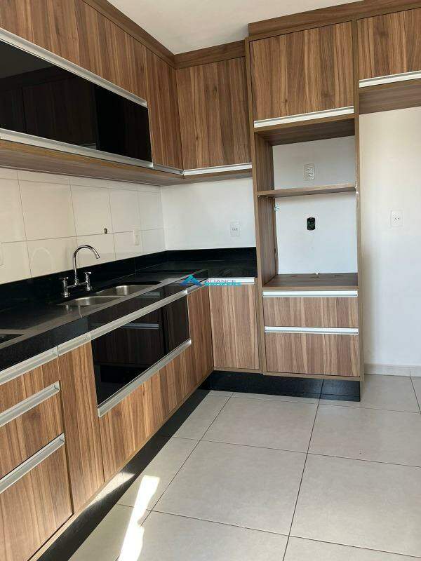 Apartamento à venda com 3 quartos, 101m² - Foto 6