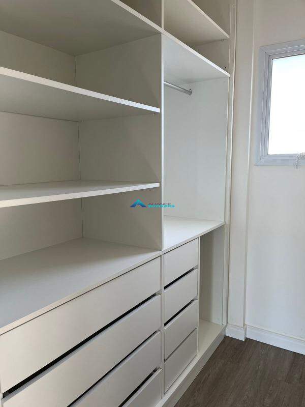 Apartamento à venda com 3 quartos, 101m² - Foto 14