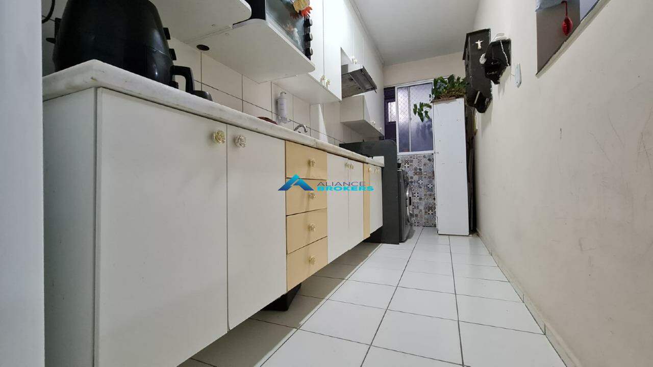 Apartamento à venda com 2 quartos, 68m² - Foto 17