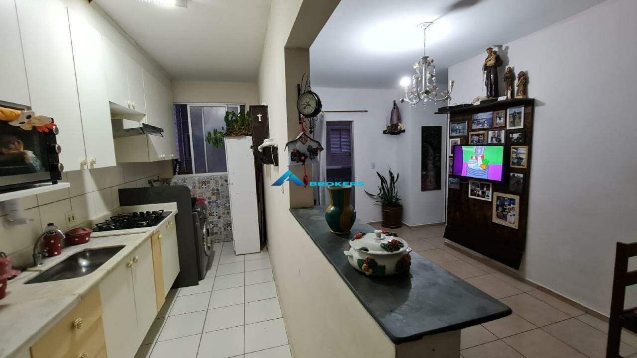 Apartamento à venda com 2 quartos, 68m² - Foto 1