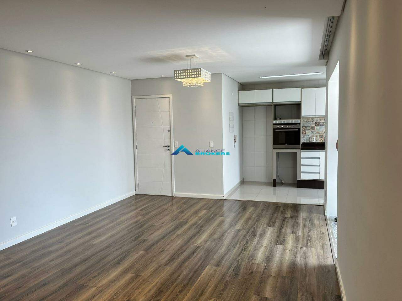 Apartamento para alugar com 3 quartos, 83m² - Foto 5