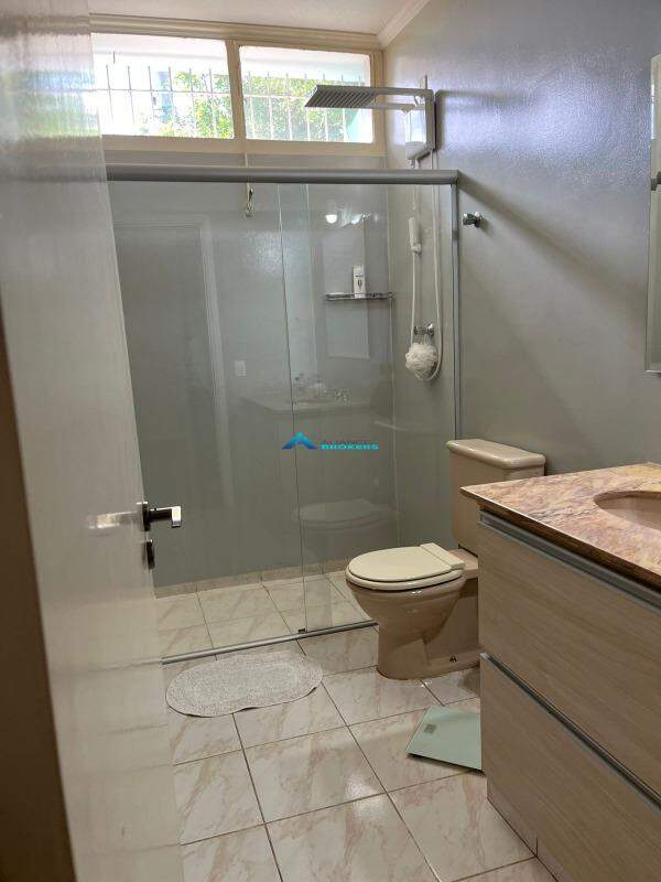 Casa, 3 quartos, 192 m² - Foto 21
