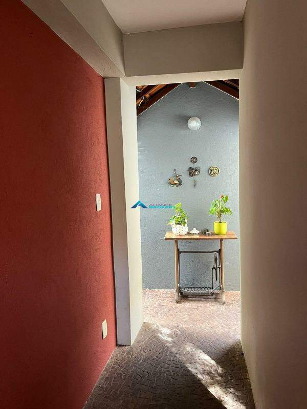 Casa, 3 quartos, 192 m² - Foto 9