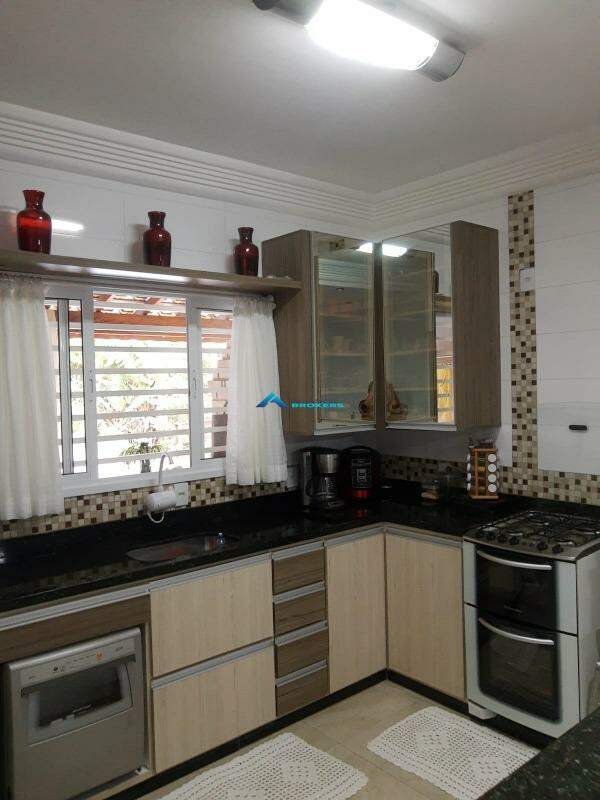 Fazenda à venda com 3 quartos, 262m² - Foto 9