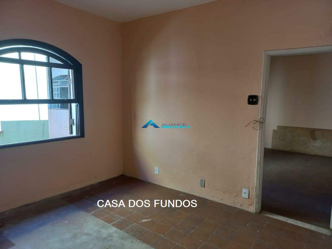 Casa à venda com 4 quartos, 190m² - Foto 21