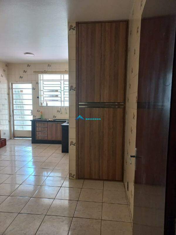 Casa à venda com 4 quartos, 190m² - Foto 29