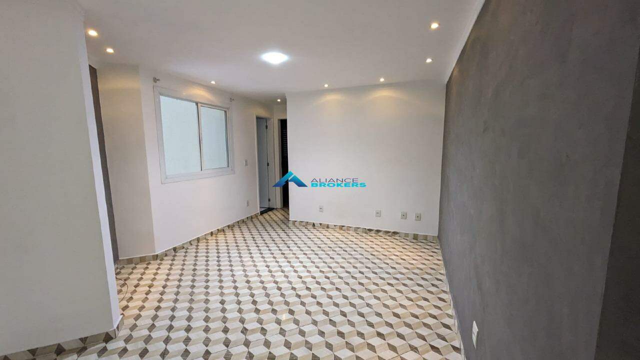 Apartamento à venda com 2 quartos, 60m² - Foto 9