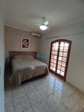 Casa à venda com 3 quartos, 110m² - Foto 13