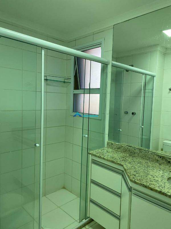 Apartamento à venda com 3 quartos, 111m² - Foto 16