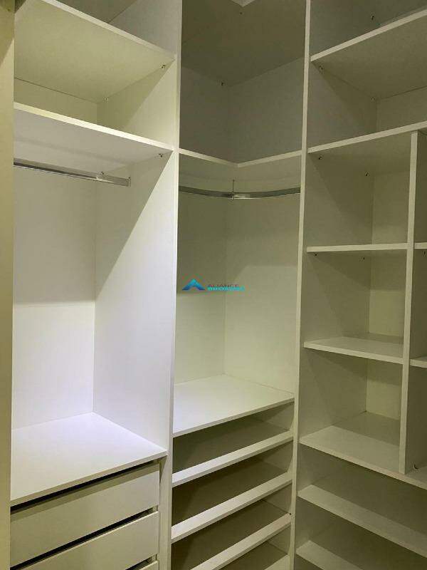 Apartamento à venda com 3 quartos, 111m² - Foto 17