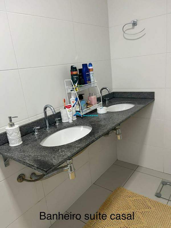 Apartamento à venda com 3 quartos, 130m² - Foto 15