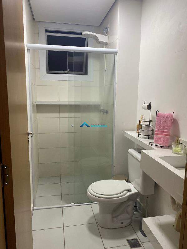 Apartamento à venda com 2 quartos, 52m² - Foto 12