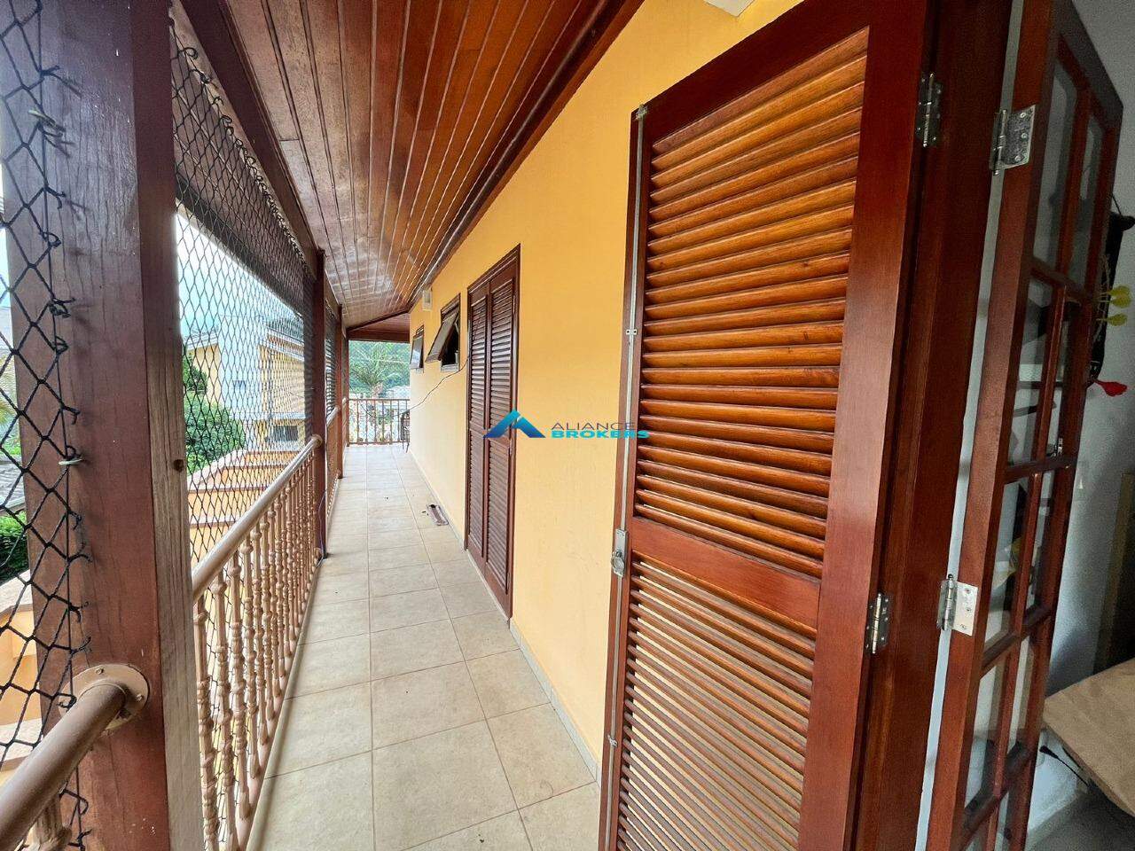 Casa de Condomínio à venda com 4 quartos, 300m² - Foto 7