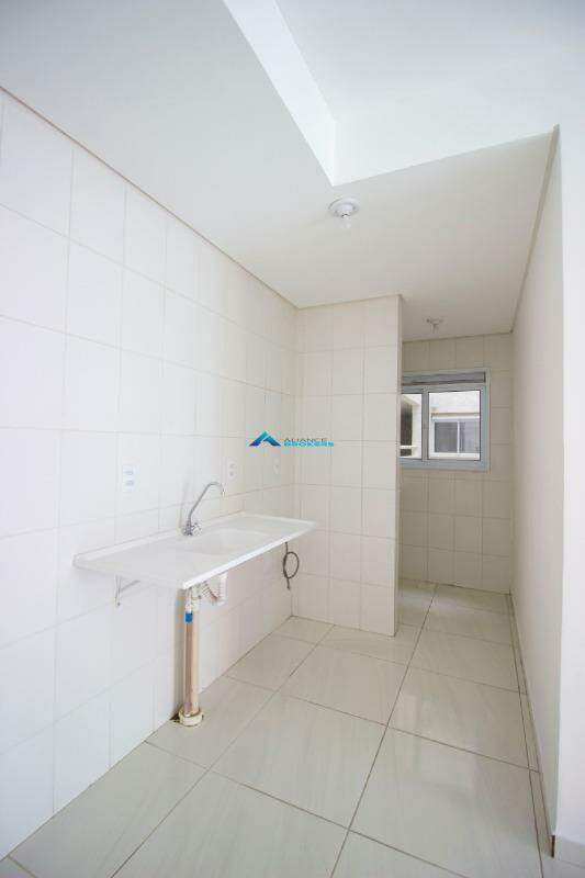 Apartamento à venda com 2 quartos, 56m² - Foto 12