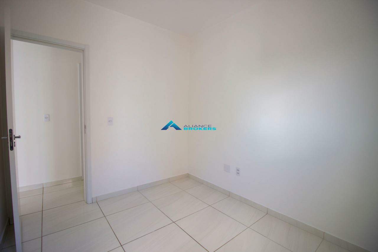 Apartamento à venda com 2 quartos, 56m² - Foto 9